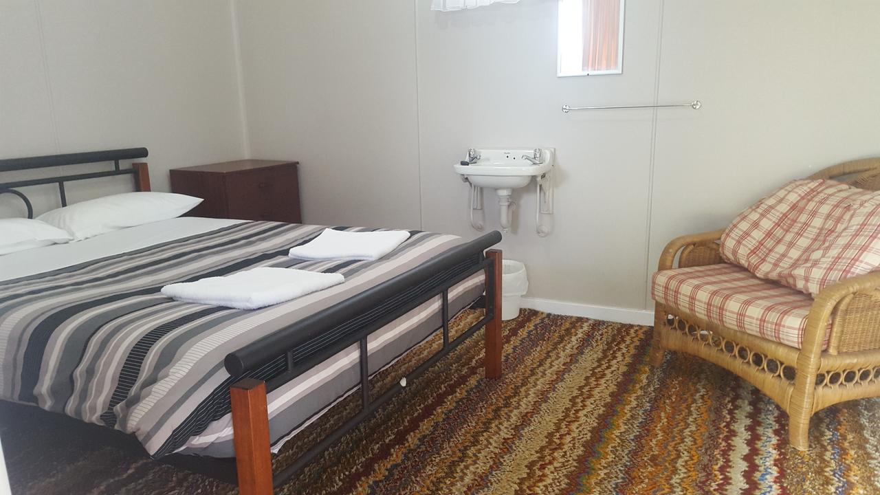 Tingle All Over Budget Accommodation Walpole Eksteriør billede