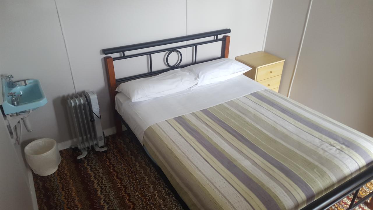 Tingle All Over Budget Accommodation Walpole Eksteriør billede