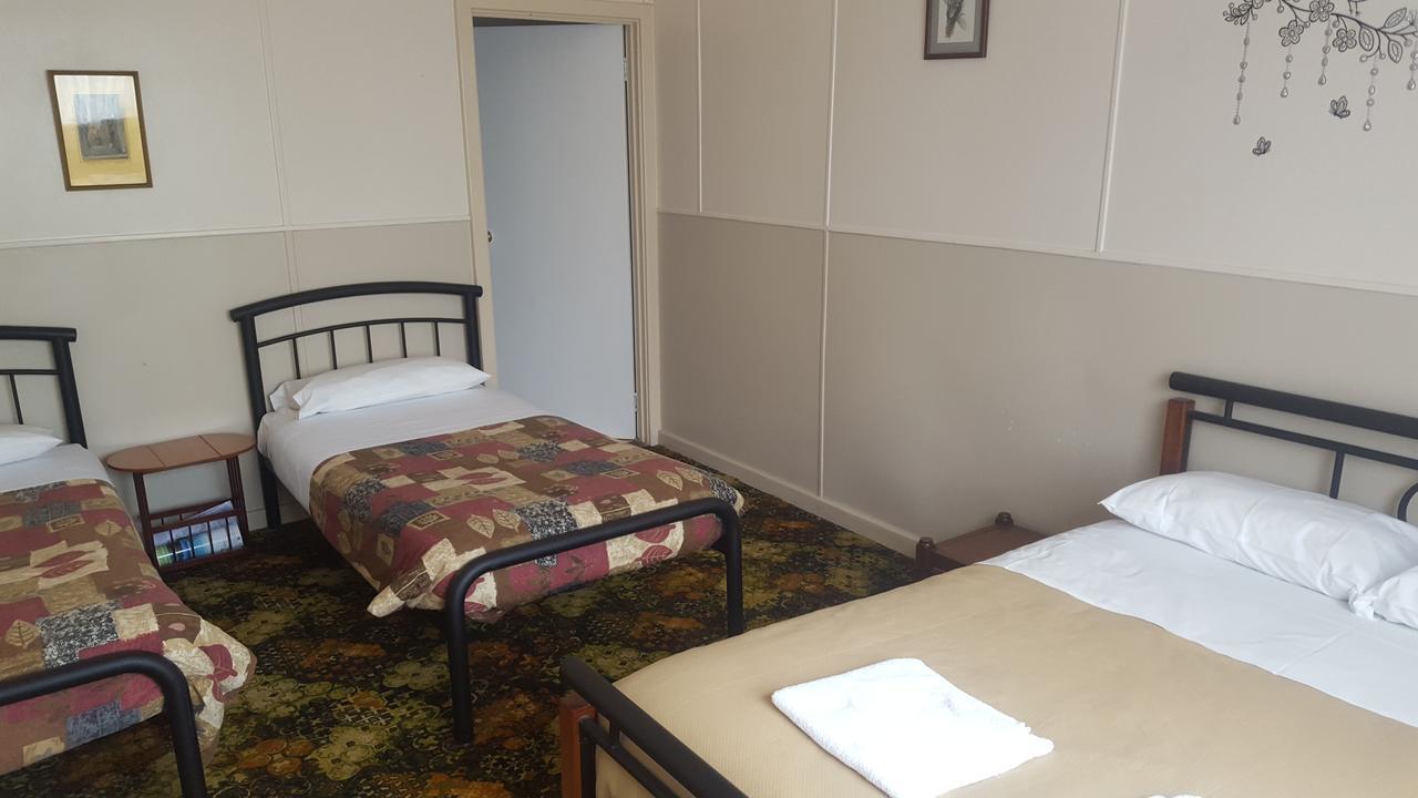 Tingle All Over Budget Accommodation Walpole Eksteriør billede
